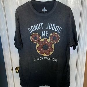 Disney Parks Men’s Mickey Donut Tee Medium